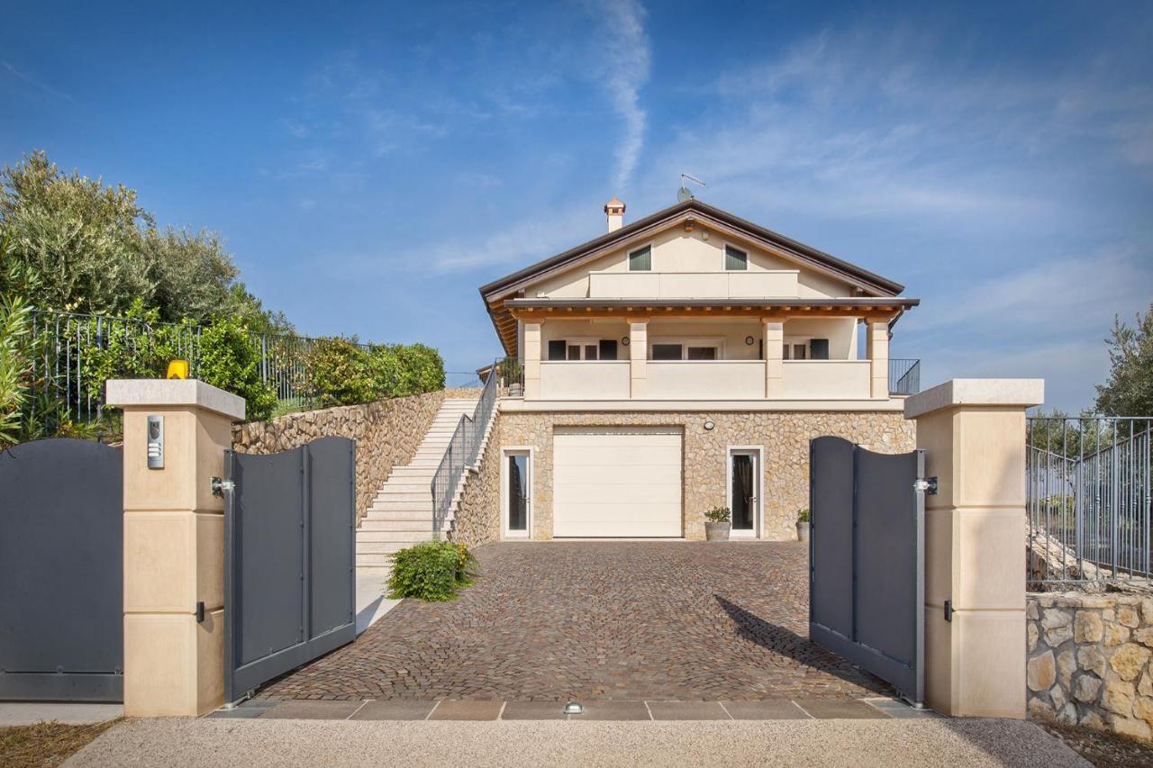 Villa Oleandri San Pietro in Cariano Exterior photo
